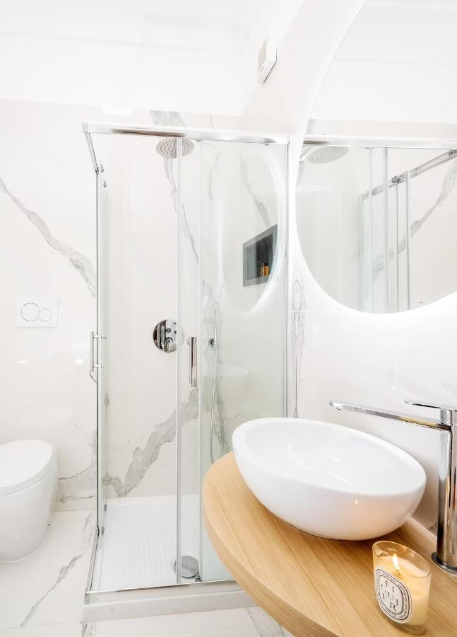 Suite Apartment Capri Con Jacuzzi In Piazzetta Ngoại thất bức ảnh