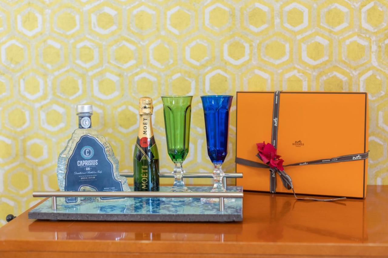 Suite Apartment Capri Con Jacuzzi In Piazzetta Ngoại thất bức ảnh