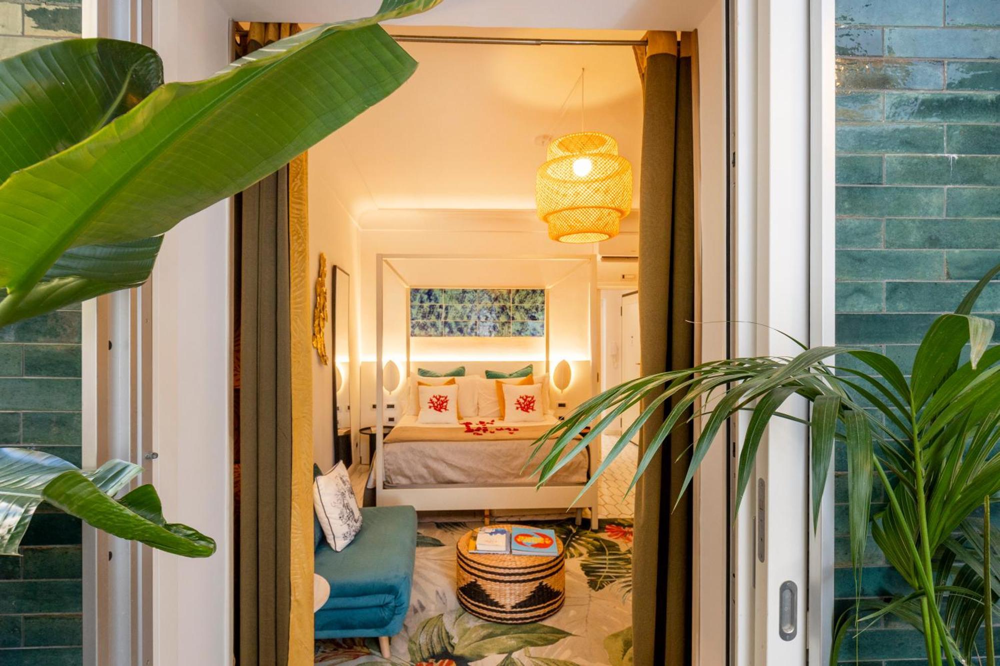 Suite Apartment Capri Con Jacuzzi In Piazzetta Ngoại thất bức ảnh
